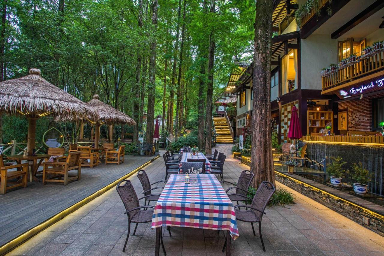 Wuyi Mountain Ancient Street Forest Living England Time Inn Wuyishan  Exterior photo